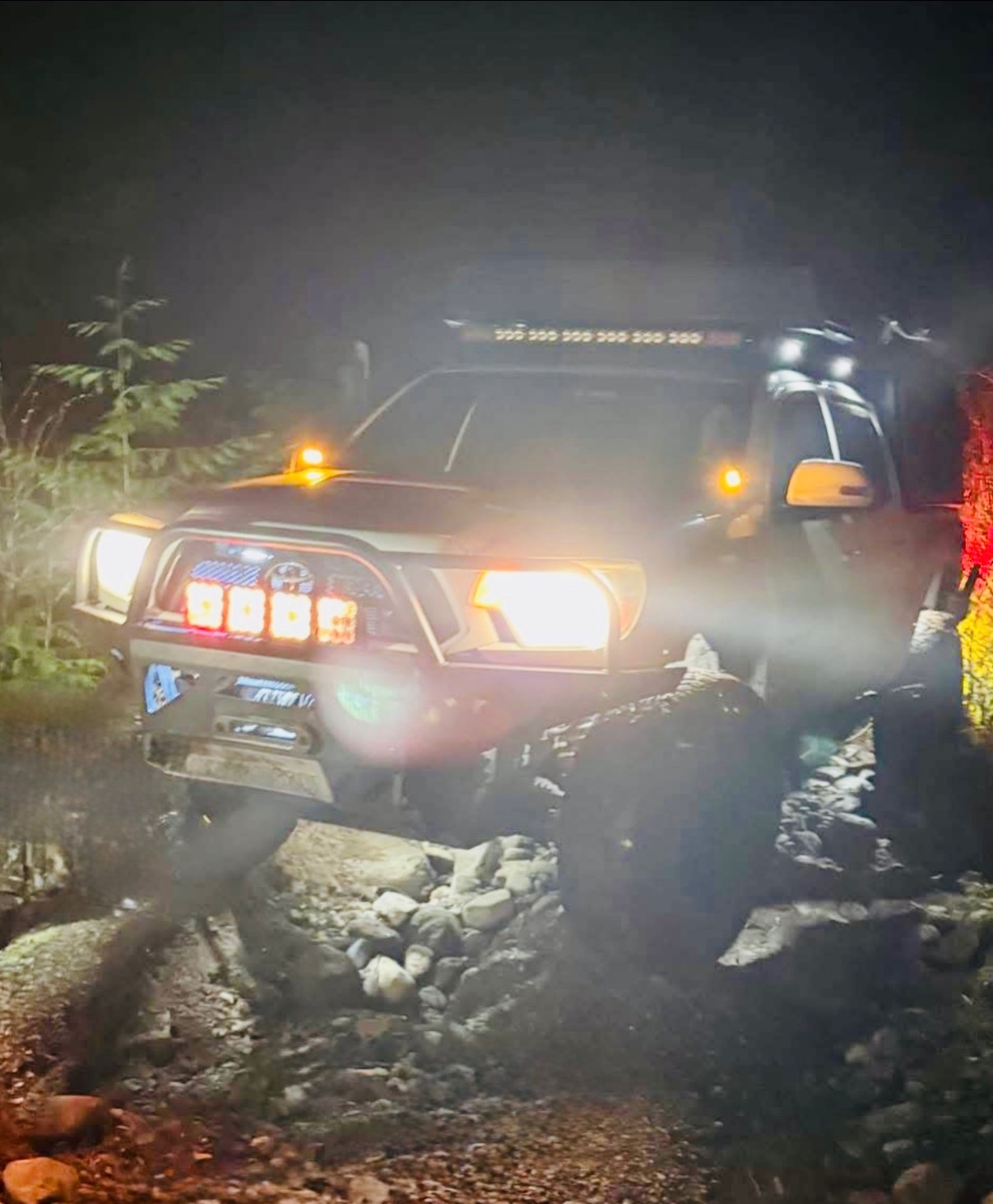 2013 Toyota Tacoma overlanding build