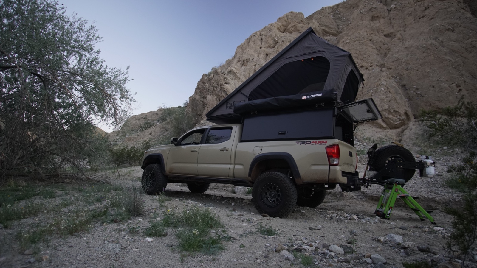 Creamy Beige overlanding build