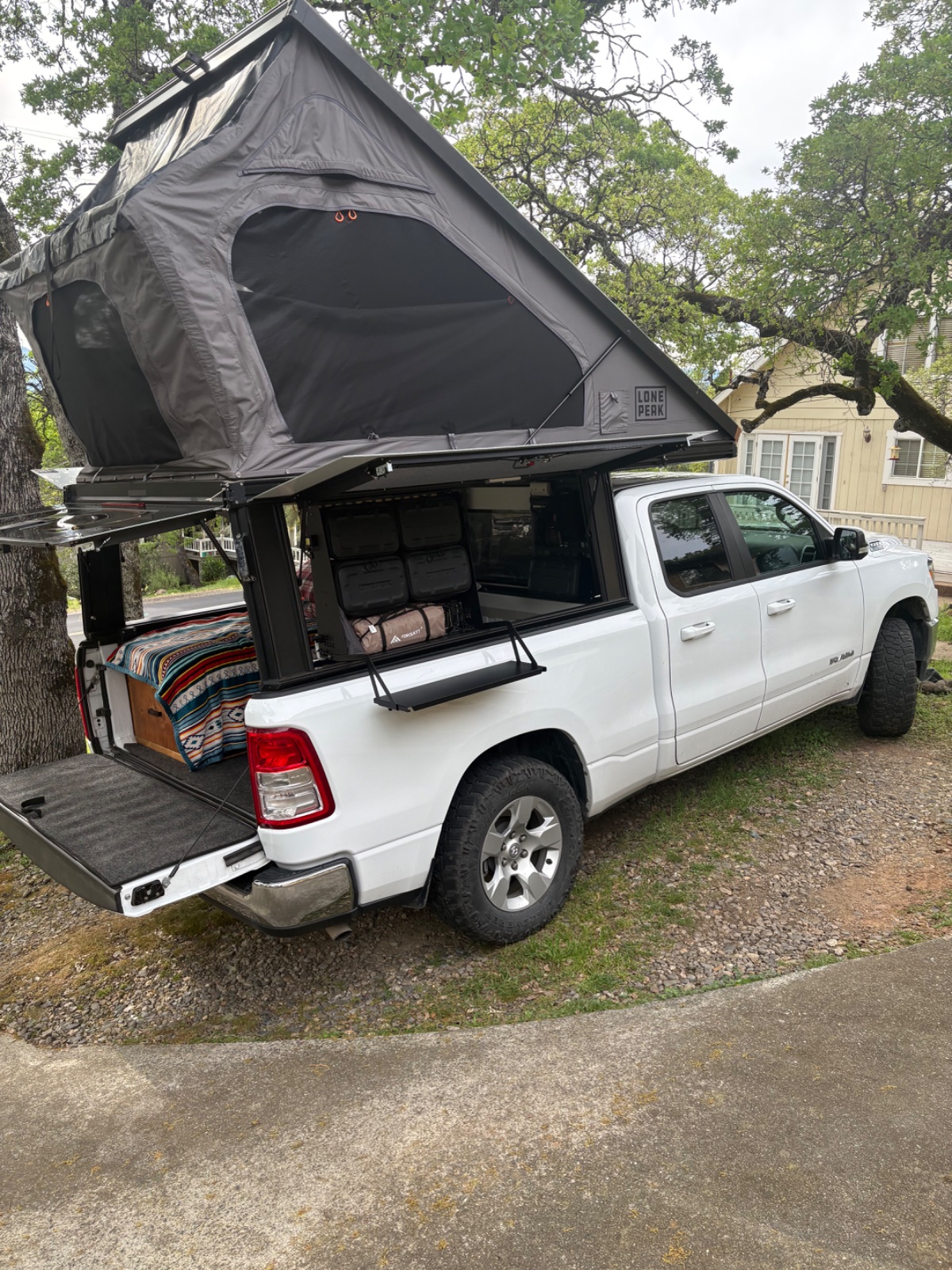 Pig hunter overlanding build