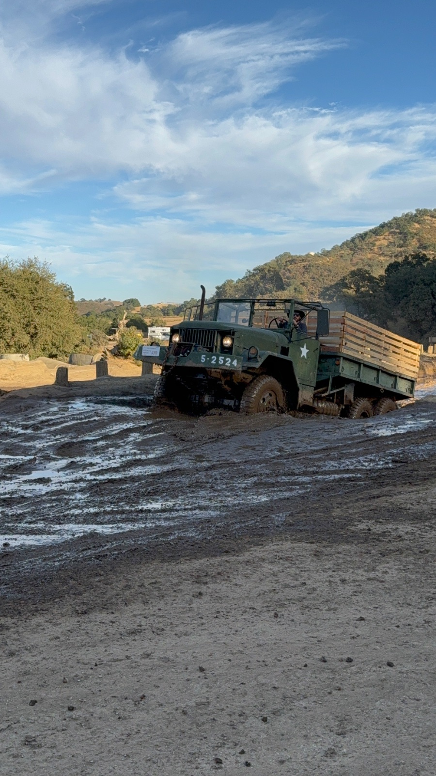 Zeus the Duce overlanding build