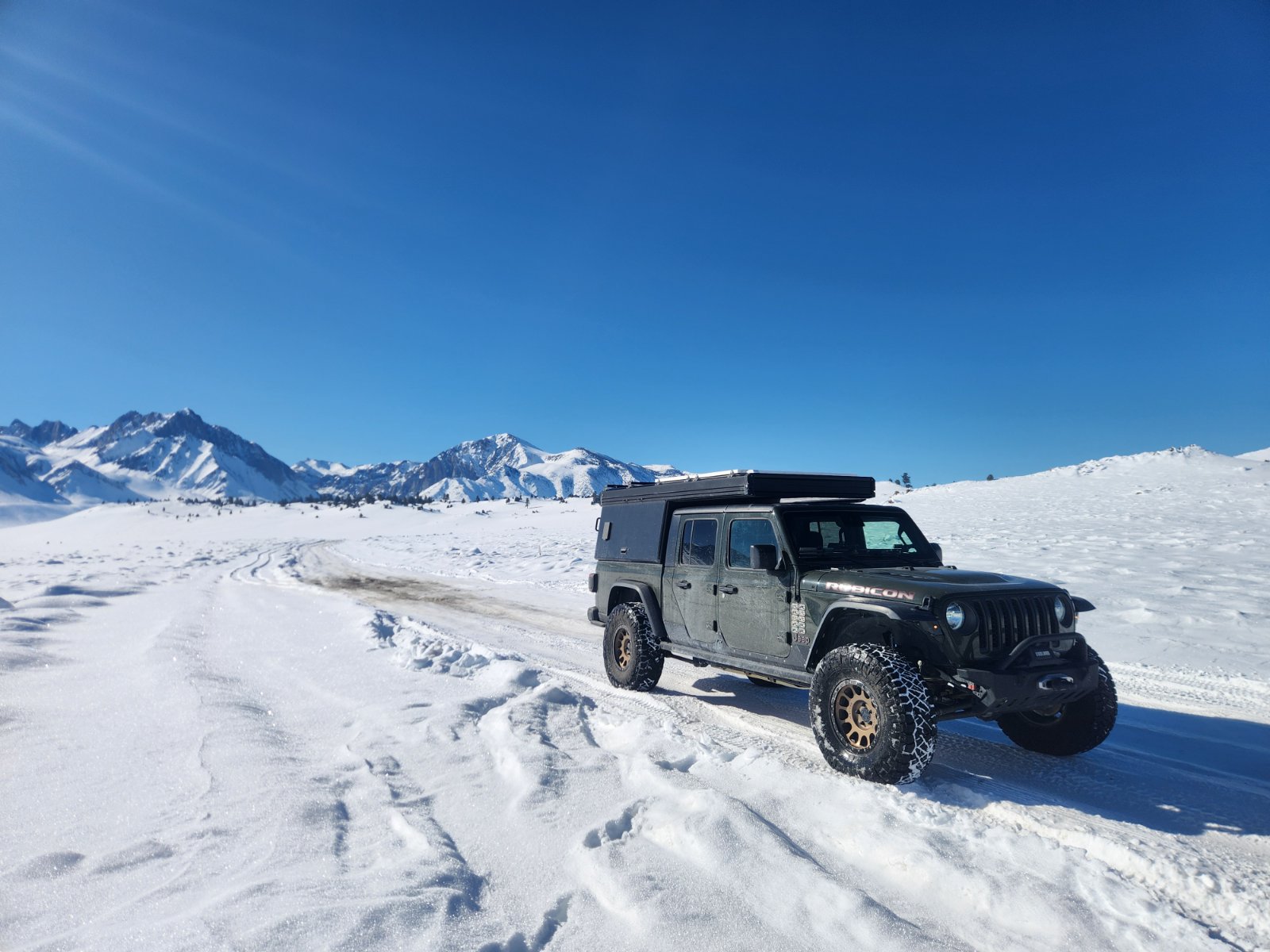 Gladiator overlanding build